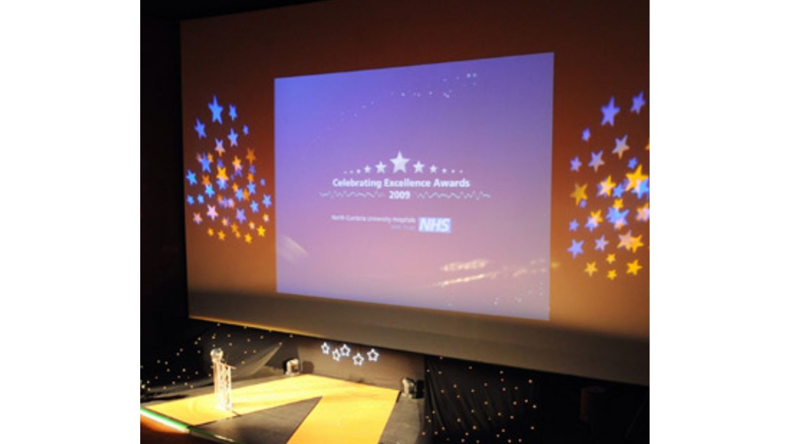 Backdrop máy chiếu