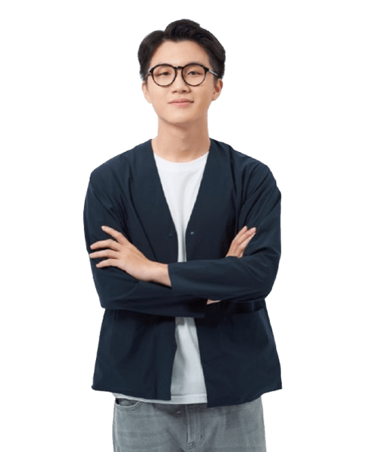 Young man at HomeNestVietNam CTA